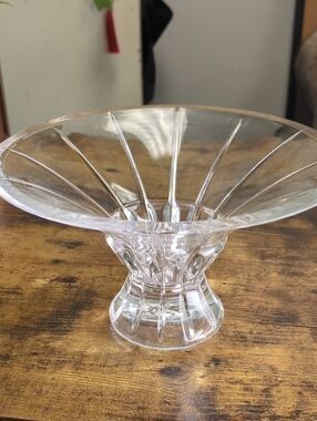 Royal Limited Pedestal Bowl